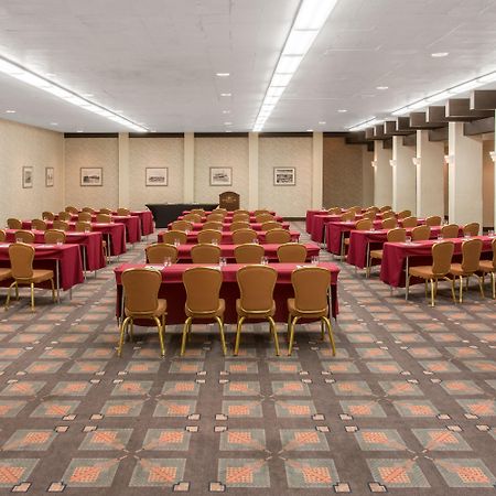 Albuquerque Crowne Plaza By Ihg Hotell Exteriör bild